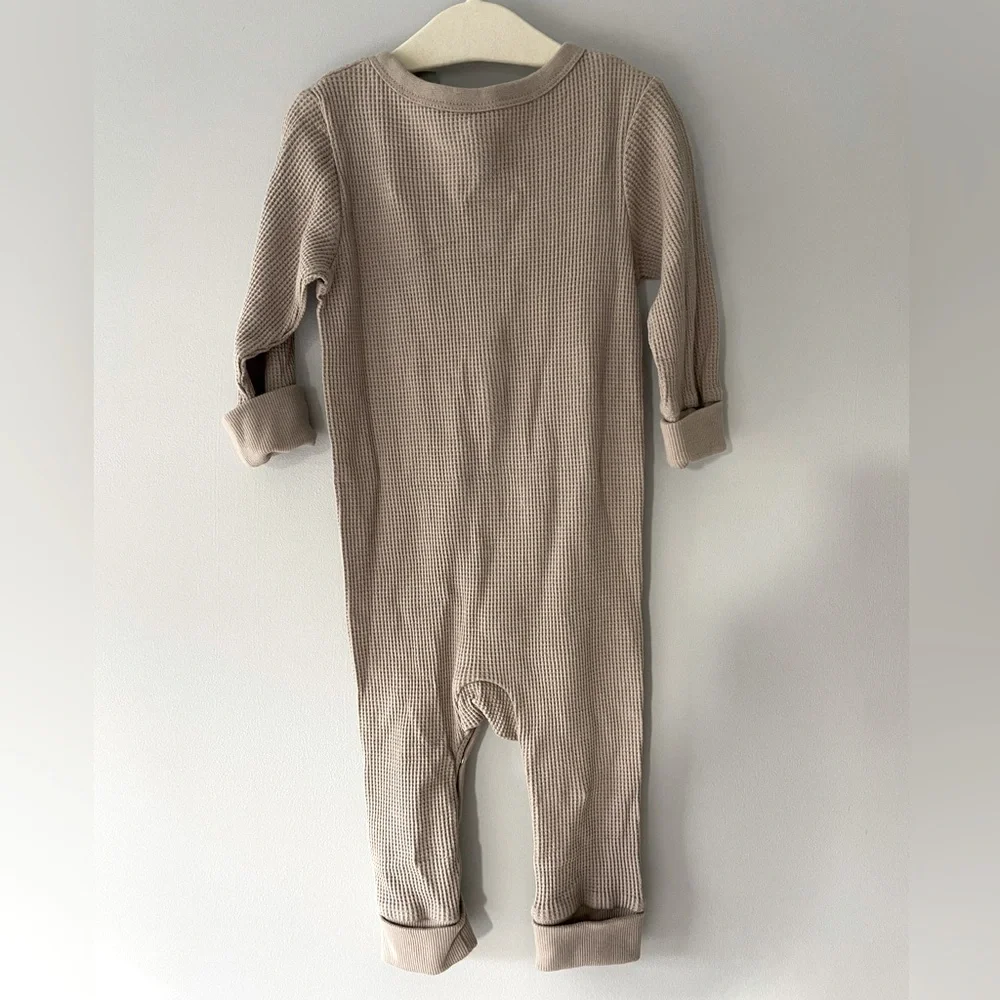 NWT H&M Organic Cotton Waffle Romper - Picture 2 of 5